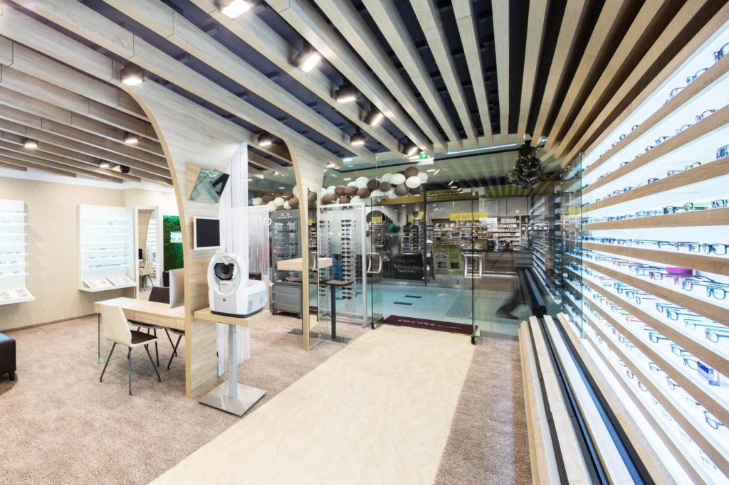 Optik Sagawe im Rostocker Hof in Rostock in der Kröpeliner Strasse 26-28